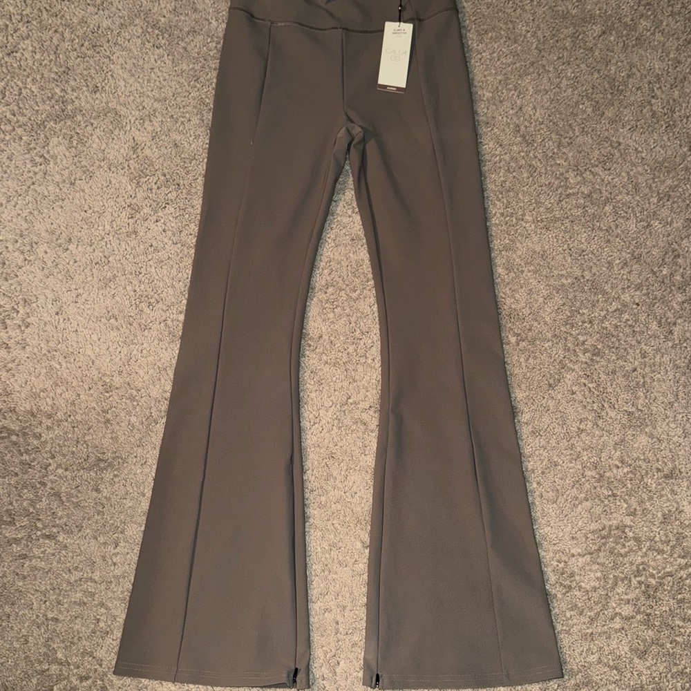 NWT/CALIA by Carrie Underwood High Rise Flare Pant